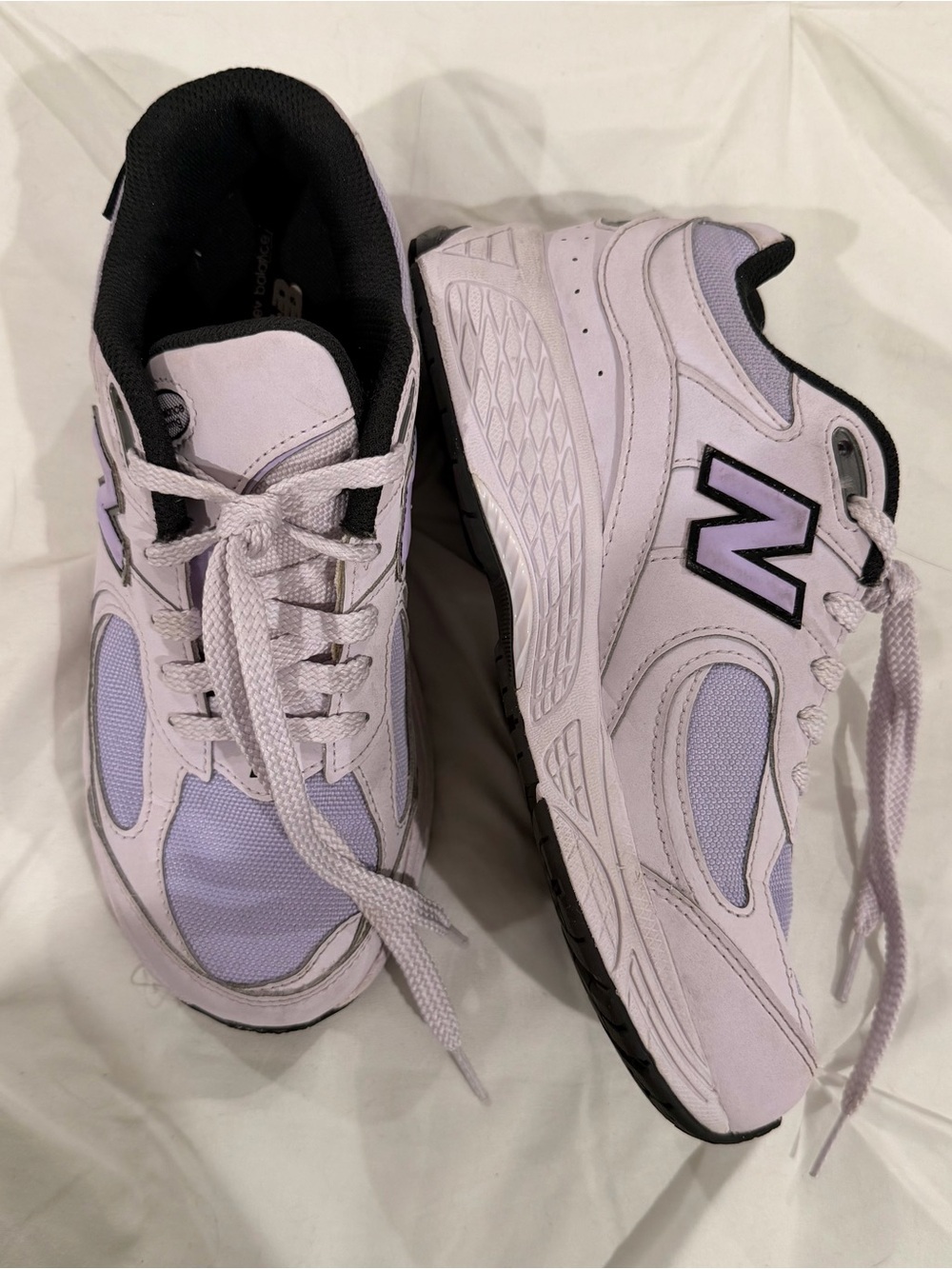 New Balance Women's Light Lavender and Black Athletic Sneakers